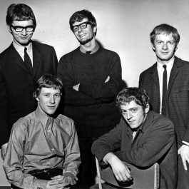 Manfred Mann Chapter 1 [Monochrome] 25